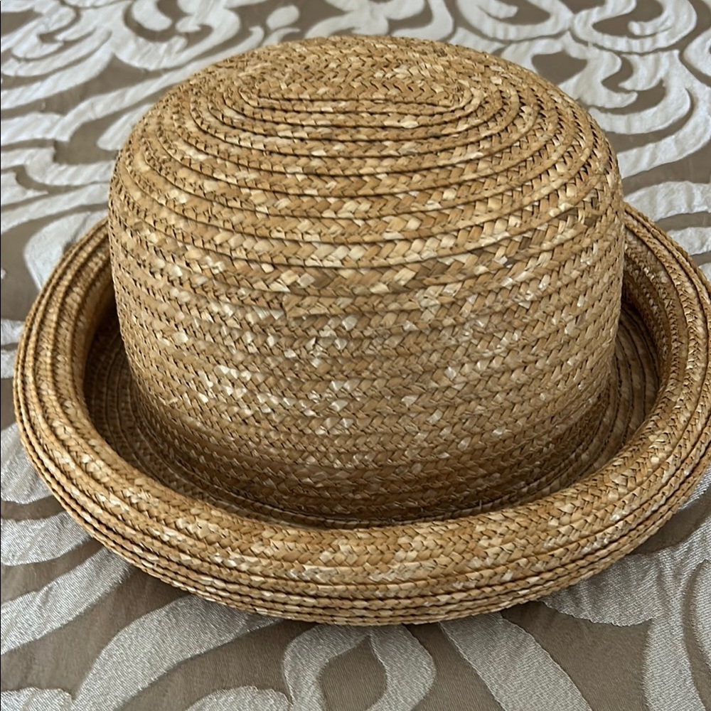 Hat - Picture 4 of 7